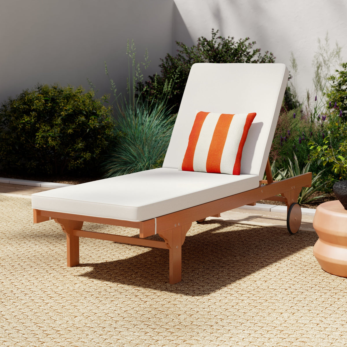 Wulfern Kameni Rolling Eucalyptus Chaise Lounge