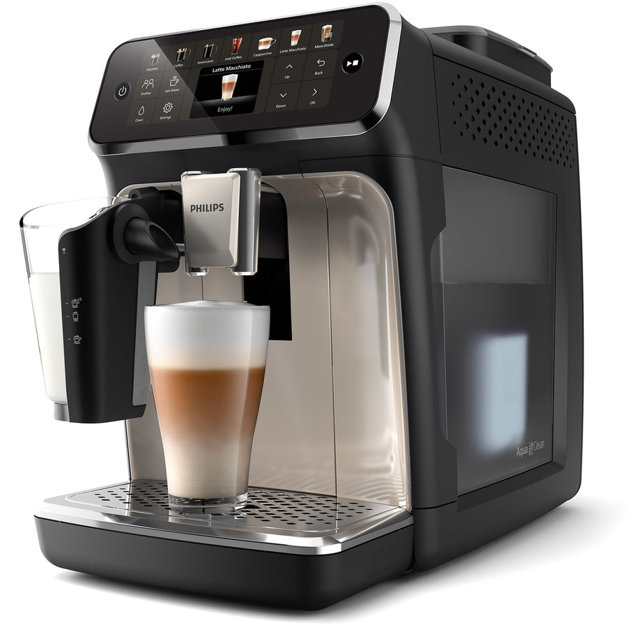 Detail | Three-quarter angle view showing LatteGo milk frother attached
