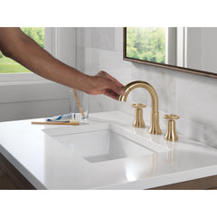 Trinsic 3-Hole Widespread Pull Out Sprayer Bathroom Faucet, 2-Handle Bathroom Sink Faucet in Champagne Bronze | product photo
