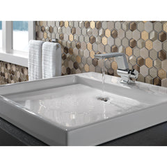 Pivotal Single Hole Bathroom Faucet with Drain Assembly and DIAMOND™ Seal Technology in Chrome | product photo