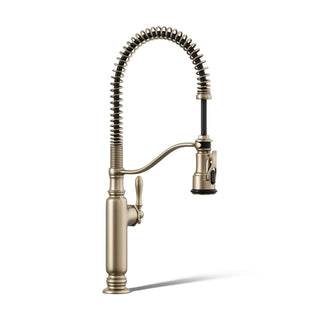 Tournant Single Handle Semi-Professional Pre-Rinse Kitchen Faucet with Three-Function Pull Down Sprayer