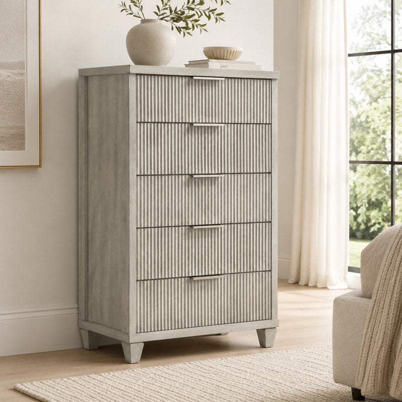 5-Drawer Chest in Solid Wood and MDF with Fluted Fronts