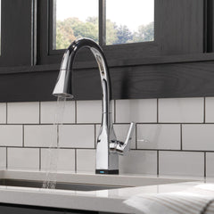 Mateo Pull Down Touch Single Handle Kitchen Faucet with MagnaTite® Docking and Touch2O® Technology in Chrome | product photo