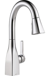 Mateo Pull Down Single Handle Kitchen Faucet with MagnaTite® Docking and Diamond Seal Technology in Chrome