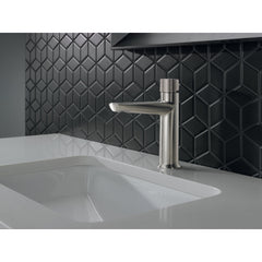Galeon Single Hole Bathroom Faucet with Drain Assembly in Lumicoat Stainless | product photo