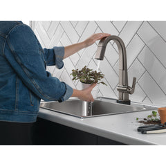 Pivotal Single Handle Pull Down Touch Bar Faucet in Arctic Stainless | product photo