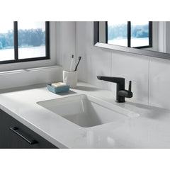 Galeon Single Hole Bathroom Faucet with Drain Assembly in Matte Black | product photo