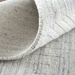 Area Rug, 3 ft 6 in X 5 ft 6 in, Geometric Wool and Viscose in White