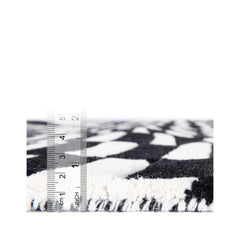 Area Rug, 5 ft 1 in x 8 ft, Black and White with Wool and Cotton