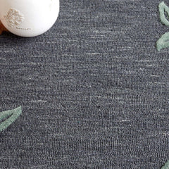 Area Rug, 5 ft x 8 ft in Gray and Rust Floral