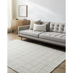 Area Rug, 5' x 7'6" in Ivory Hand-Woven Wool