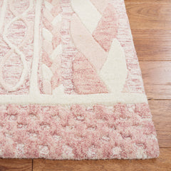 Area Rug, 5 x 8 ft, Hand Tufted Wool in Ivory and Pink