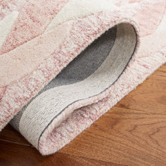 Area Rug, 5 x 8 ft, Hand Tufted Wool in Ivory and Pink