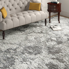 Area Rug, 6'7" x 9', Polypropylene with Geometric Pattern