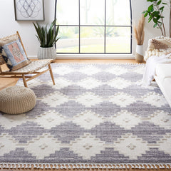 Area Rug, 6 ft 6 in x 9 ft, Ivory and Gray with Geometric Pattern