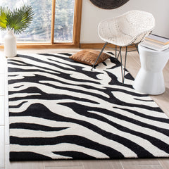 Area Rug, 6 ft x 9 ft, White and Black Animal Print Wool