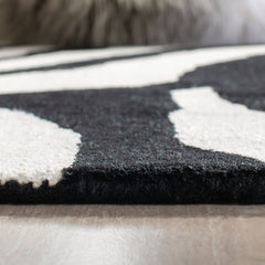 Area Rug, 6 ft x 9 ft, White and Black Animal Print Wool