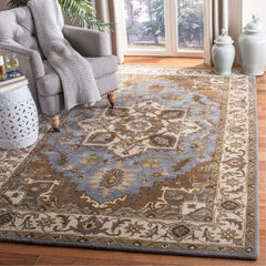 Area Rug, 6 ft x 9 ft, Wool in Light Blue/Beige