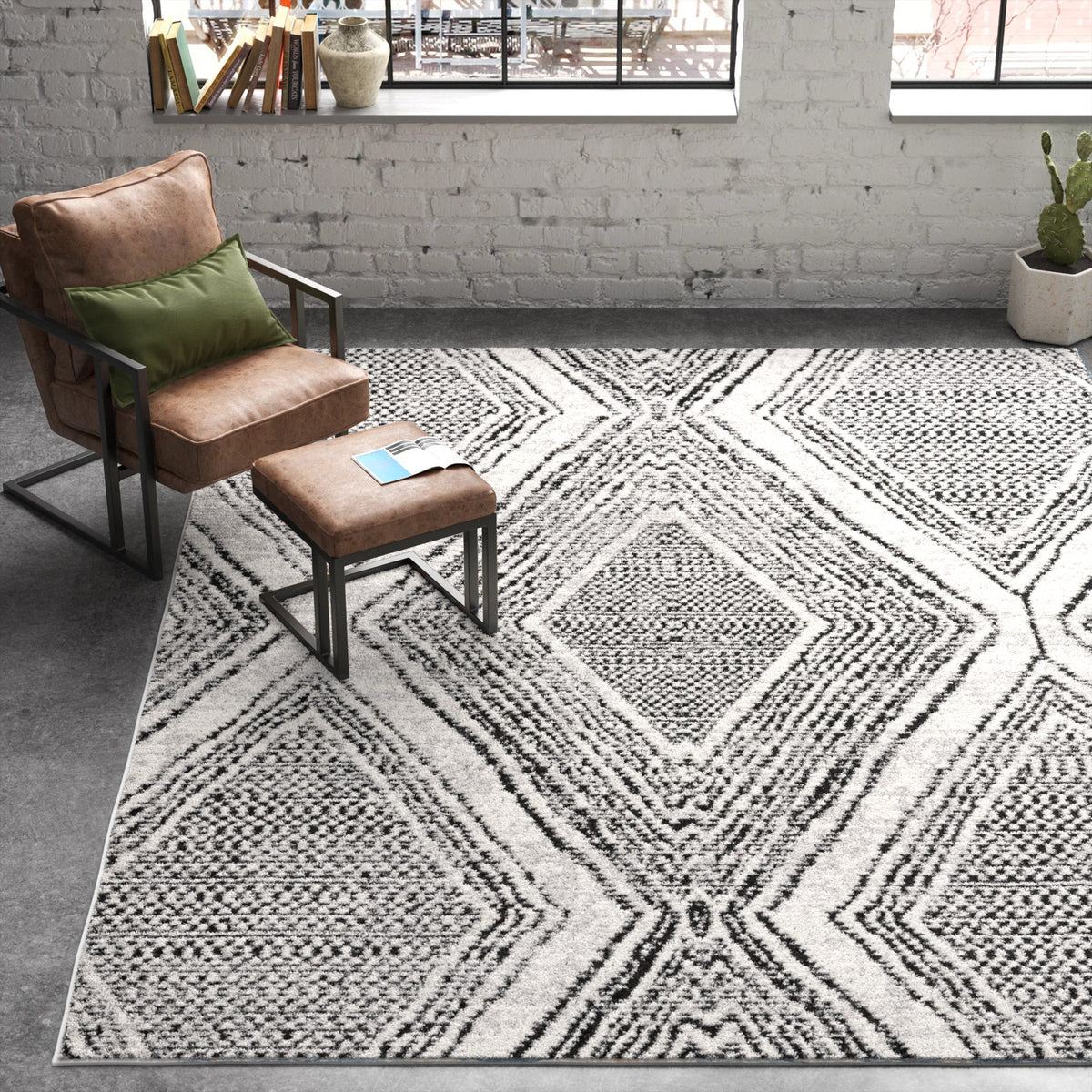 Area Rug, 7'10" x 10', Geometric Polyester with White and Black