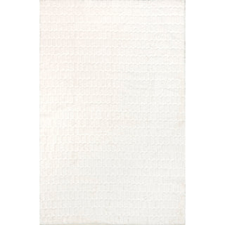 Area Rug, 7'6" x 9'6" in White Polyester