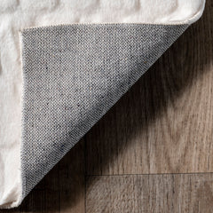Area Rug, 7'6" x 9'6" in White Polyester