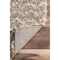 Area Rug, 8'10" x 12', Cream with Chevron Pattern