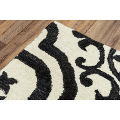 Area Rug, 8'6" x 11'6" in Ivory/Black with Wool and Polyester