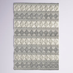 Area Rug, 8 ft x 10 ft, Gray with Polyester and Wool