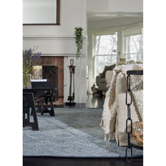 Area Rug, 8 ft x 10 ft, Hand-Hooked Wool with Geometric Pattern