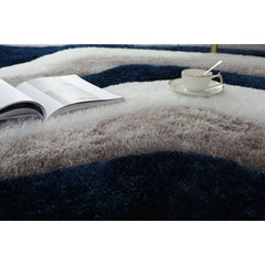 Area Rug, 8 ft x 10 ft, White Polyester with Cotton Backing