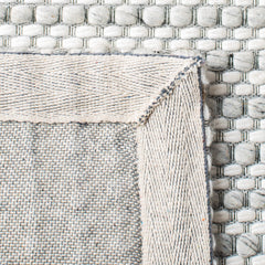 Area Rug, 8 ft x 10 ft, Wool in Light Gray and Ivory