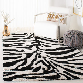 Area Rug, 8 x 10 ft, Animal Print Shag in Ivory and Black