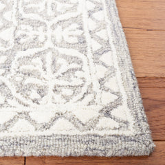 Area Rug, 8 x 10 ft, Hand Woven Wool in Ivory and Gray