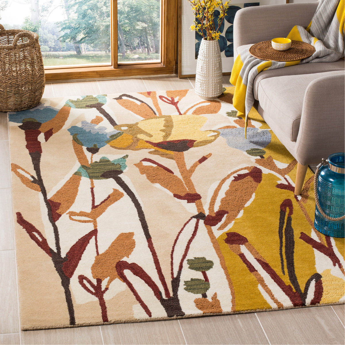 Area Rug, 8 x 10 ft, Hand Woven Wool in Yellow, Brown and Beige