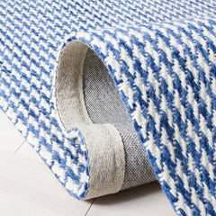 Area Rug, 8 x 10 ft, Wool in Ivory and Navy Houndstooth