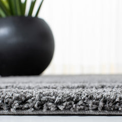 Area Rug, 8' x 10', Gray Polypropylene with Geometric Pattern