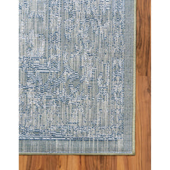 Area Rug, 9 x 12 ft, Green Polypropylene with Oriental Pattern