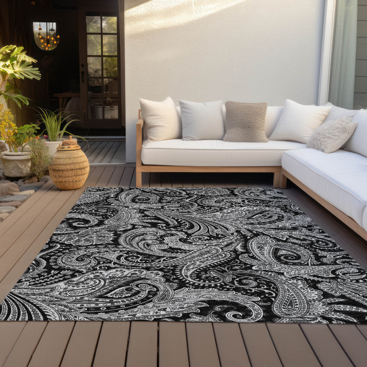 Area Rug, 9 x 12 ft, Paisley Pattern in Gray and Black
