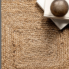 Area Rug in Tan Jute and Sisal, 7'6" x 9'6"