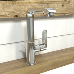 Metris Single Hole Standard Bathroom Faucet in Chrome | product photo