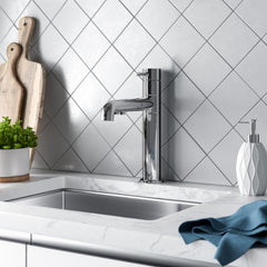 Trinsic Pull Out Sprayer Kitchen Sink Faucet, Single Handle Kitchen Faucet in Chrome | product photo