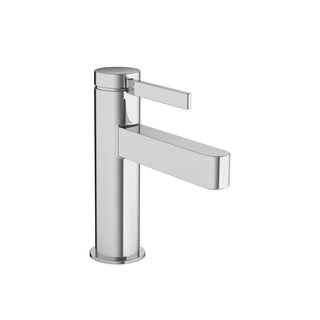 Finoris Single-Hole Faucet with Pop-Up Drain in Chrome