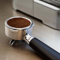 Features | Philips Barista Brew control panel with pressure gauge and dual bean container system