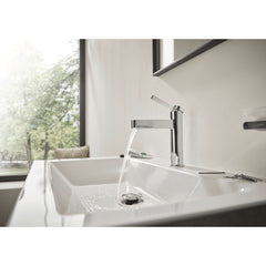 Finoris Single-Hole Faucet with Pop-Up Drain in Chrome | product photo