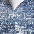 Close up | the pile and pattern shown up close