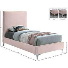 Angle | Three-quarter view of the Grevane Snarravoe Upholstered Platform Bed