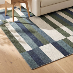 Indoor and Outdoor Area Rug, 7'10" x 10', Blue with Checkered Pattern