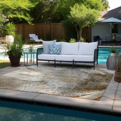 Indoor/Outdoor Area Rug, 10 x 14 Ft in Brown