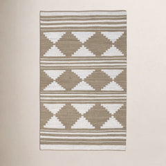 Jute Area Rug, 8' x 10' in Brown and White