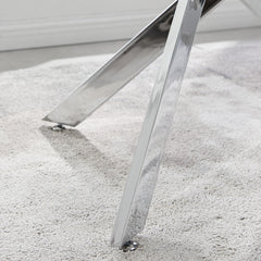 Detail | Close view of the Kolvern Santangelo Glass Dining Table